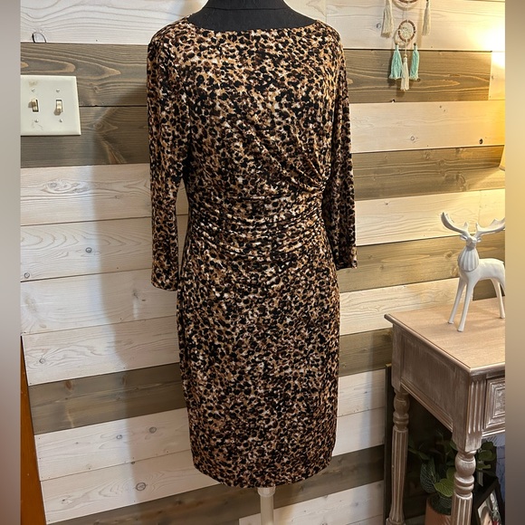 CHAPS ⚜️ Leopard Print Cinched Side Dress - Picture 2 of 10